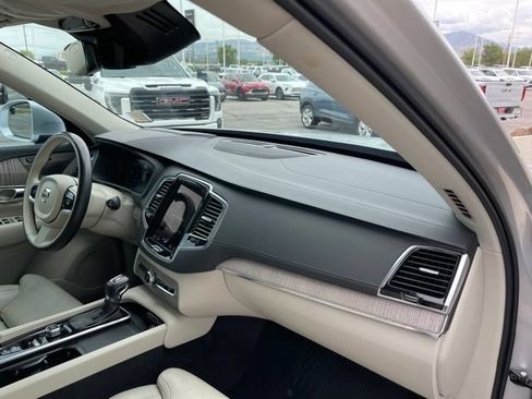 Used 2021 Volvo XC90 T6 Inscription AWD/4WD image 18