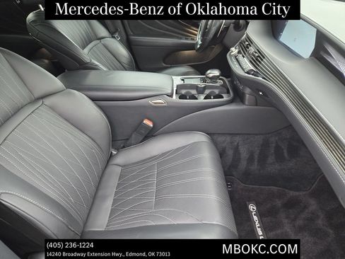 Used 2019 Lexus LS 500 w/ Interior Upgrade Package RWD image 12