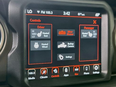 Used 2023 Jeep Gladiator Rubicon w/ Cold Weather Group AWD/4WD image 20