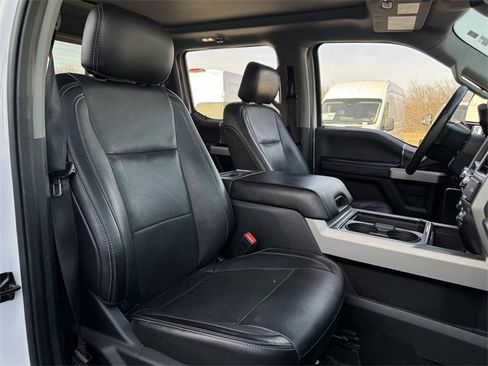 Used 2019 Ford F250 Lariat w/ Lariat Ultimate Package image 33