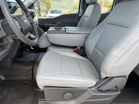 New 2025 Ford F550 XL image 16