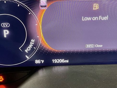 Used 2025 MAZDA CX-90 Plug-In Hybrid w/ Premium Plus AWD/4WD image 11