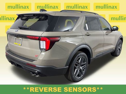 New 2026 Ford Explorer ST AWD/4WD image 4