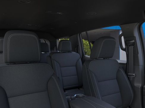 New 2026 Chevrolet Traverse LT w/ Enhanced Driving Package image 24