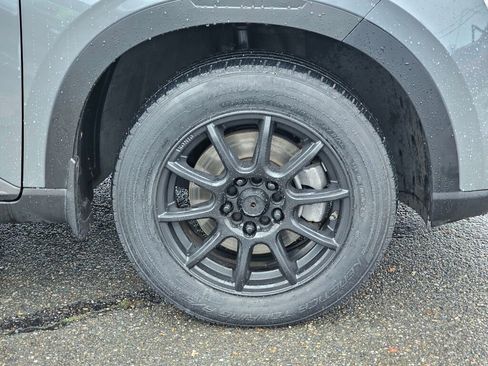 Used 2020 Hyundai Venue SE image 9