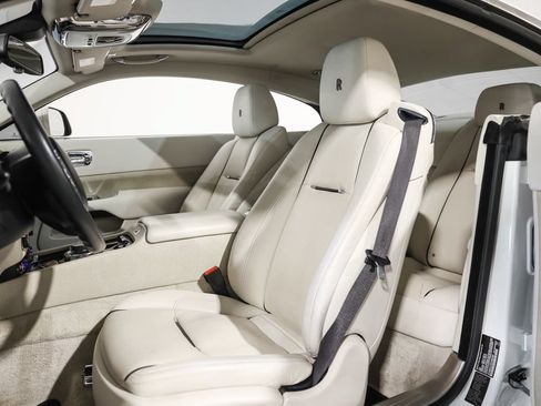 Used 2014 Rolls-Royce Wraith RWD image 29