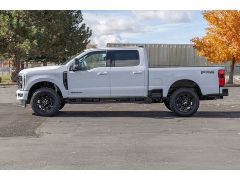 New 2026 Ford F350 Lariat w/ Black Appearance Package image 6
