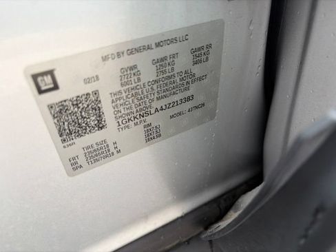 Used 2018 GMC Acadia SLE AWD/4WD image 36