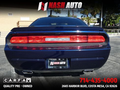 Used 2014 Dodge Challenger R/T RWD image 9