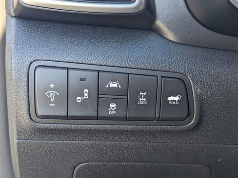 Used 2020 Hyundai Tucson Limited image 24