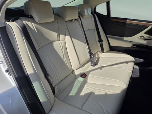 New 2025 Lexus ES 350 Ultra Luxury image 23