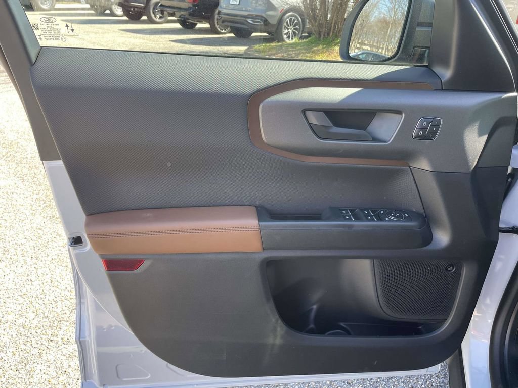 New 2026 Ford Bronco Sport Outer Banks w/ Outer Banks Tech Package+ AWD/4WD image 15