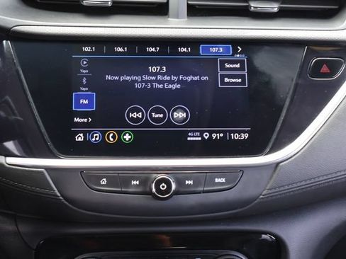 Used 2023 Buick Encore GX Preferred w/ Cold Weather Comfort Package FWD image 18