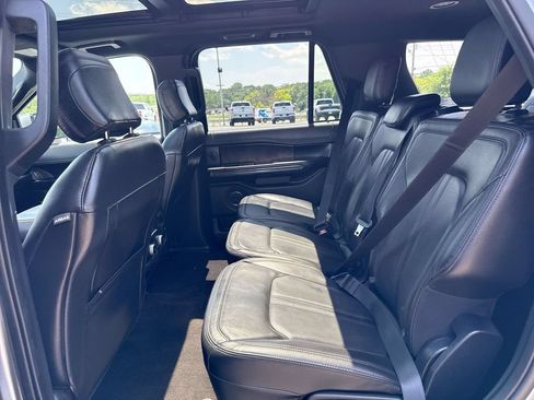 Used 2020 Ford Expedition Limited AWD/4WD image 22