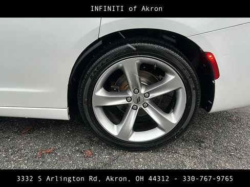 Used 2017 Dodge Charger R/T image 16