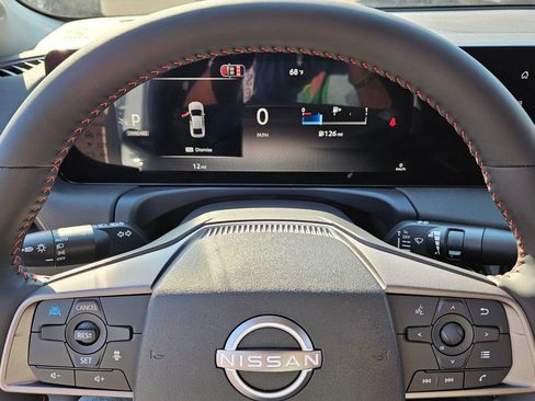 New 2026 Nissan Sentra SR w/ SR Premium Package FWD image 21