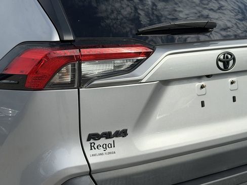 Used 2023 Toyota RAV4 XLE w/ Convenience Package FWD image 11