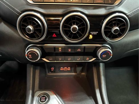 Used 2024 Nissan Sentra SV image 19