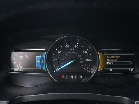 Used 2018 Ford Explorer XLT w/ Equipment Group 202A AWD/4WD image 43