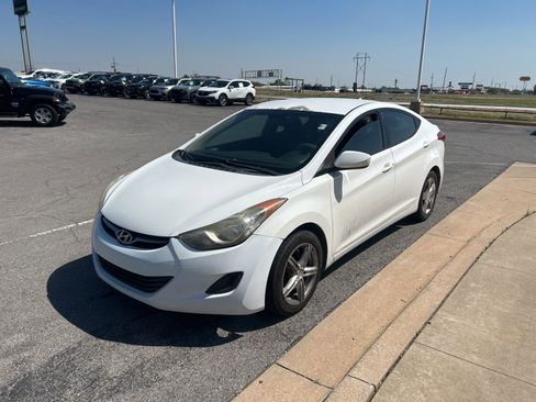 Used 2012 Hyundai Elantra GLS w/ Preferred Pkg 3 image 1