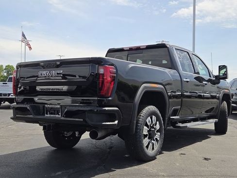 New 2026 GMC Sierra 2500 Denali w/ Denali Reserve Package AWD/4WD image 23