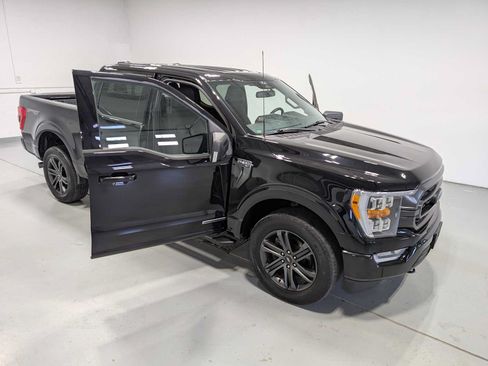 Used 2022 Ford F150 XLT w/ Equipment Group 302A High AWD/4WD image 16