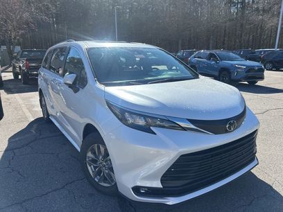 New 2026 Toyota Sienna XLE