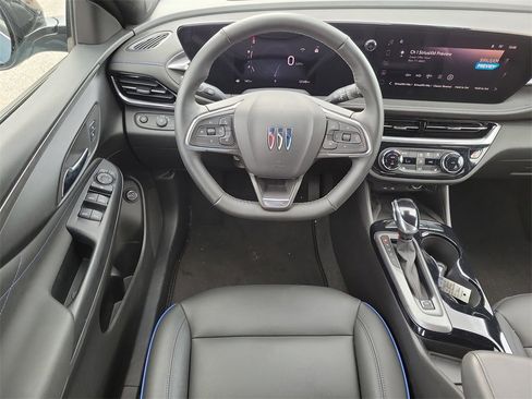 Used 2024 Buick Envista Sport Touring w/ Convenience I Package image 12