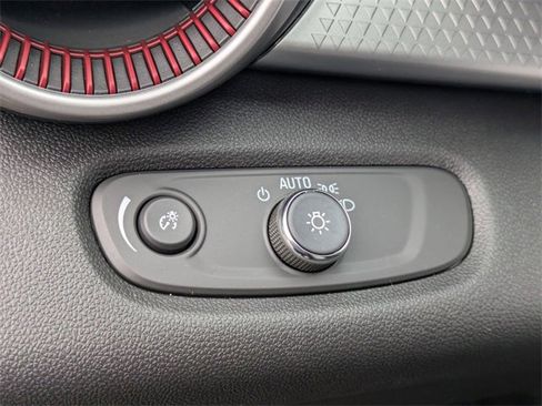 New 2026 Chevrolet Trax RS w/ Sunroof Package image 12