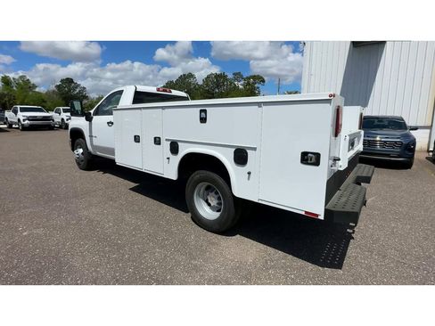 New 2026 Chevrolet Silverado 3500 W/T w/ WT Convenience Package RWD image 4