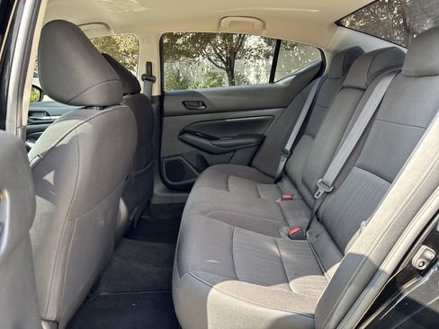 Used 2023 Nissan Altima 2.5 SV AWD/4WD image 30