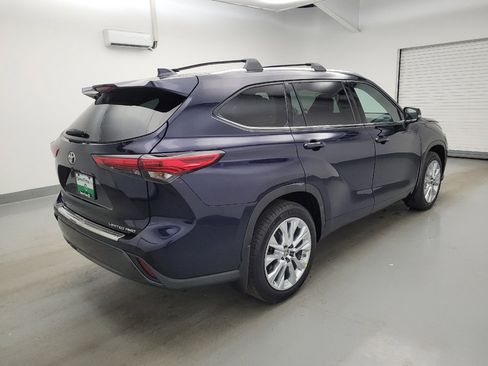 Used 2020 Toyota Highlander Limited AWD/4WD image 10