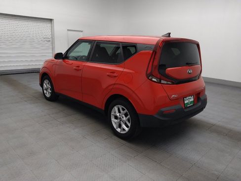 Used 2021 Kia Soul S FWD image 3