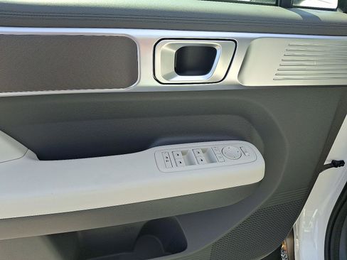 New 2026 Hyundai Santa Fe SE image 8