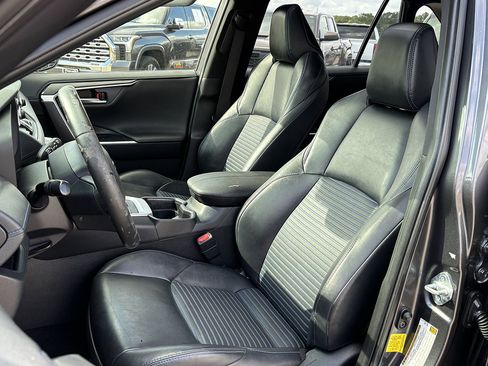 Used 2020 Toyota RAV4 XSE w/ XSE Grade Weather Package AWD/4WD image 14