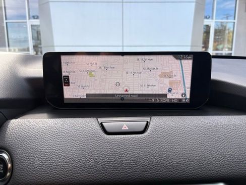 Used 2024 MAZDA CX-90 3.3 Turbo w/ Preferred Plus image 18