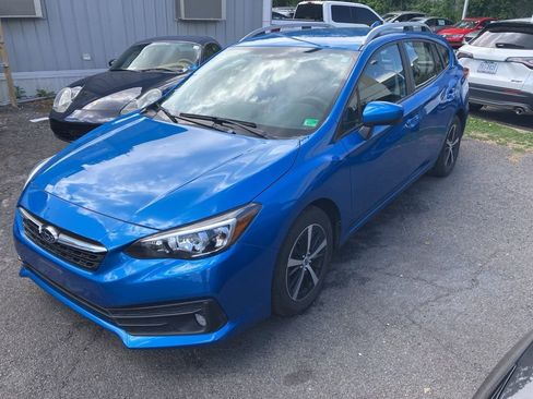 Used 2021 Subaru Impreza Premium image 3