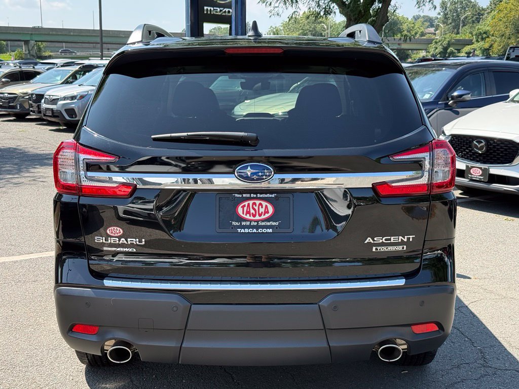 Used 2024 Subaru Ascent Touring AWD/4WD image 8