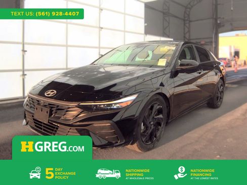 Used 2026 Hyundai Elantra Sport FWD image 1