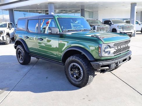 Used 2023 Ford Bronco Badlands AWD/4WD image 8