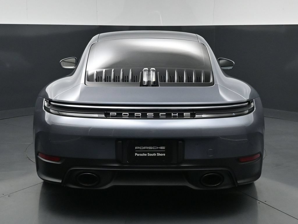 Certified 2026 Porsche 911 Carrera RWD image 9