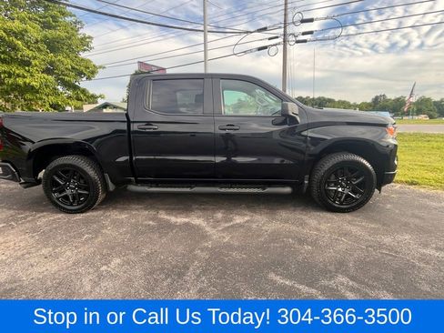 Used 2023 Chevrolet Silverado 1500 Custom w/ Rally Edition AWD/4WD image 4