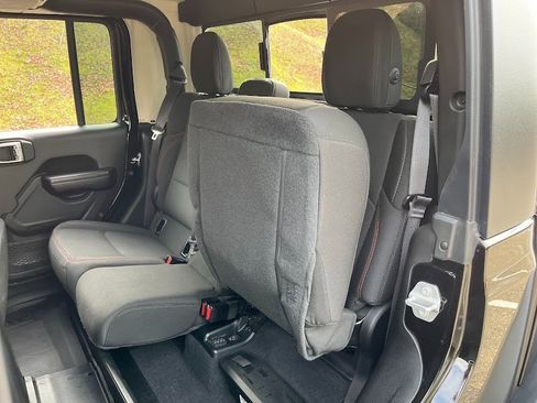 Used 2021 Jeep Gladiator Rubicon image 45