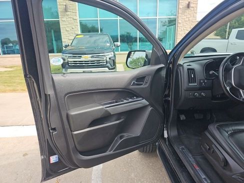 Used 2021 Chevrolet Colorado ZR2 image 24