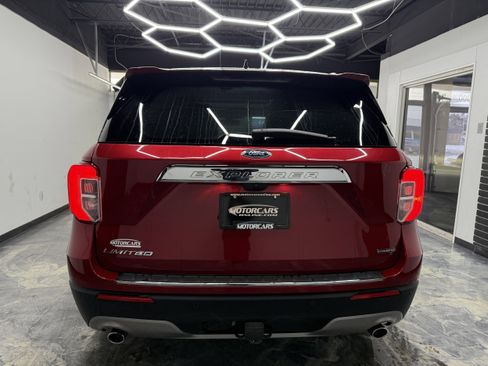 Used 2021 Ford Explorer Limited w/ Class III Trailer Tow Package image 3
