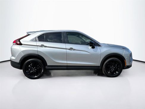 New 2026 Mitsubishi Eclipse Cross LE image 8
