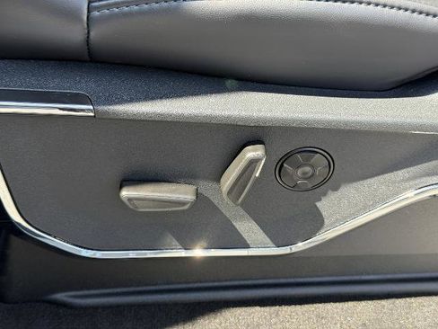 Certified 2026 Ford F250 Platinum image 18