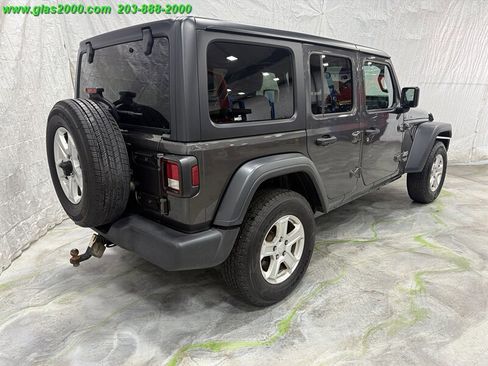Used 2019 Jeep Wrangler Unlimited Sport S image 8