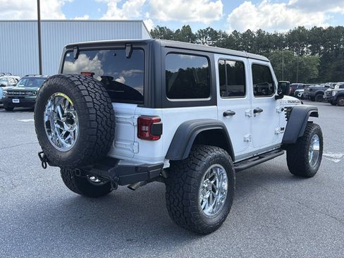 Used 2020 Jeep Wrangler Unlimited Rubicon AWD/4WD image 7