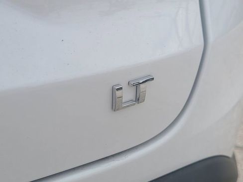 New 2026 Chevrolet Trax LT w/ Driver Confidence Package image 10